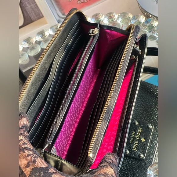 Kate Spade Layton Wellesley Black Leather Large Wallet Wristlet